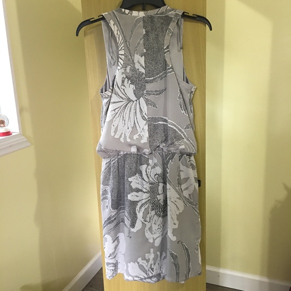 Jessica Simpson dress - Picture 5 of 6